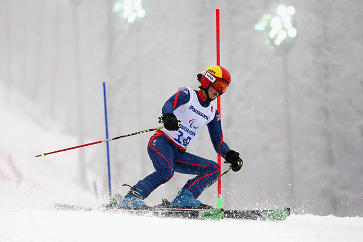 Millie Knight skiing on downhill course 